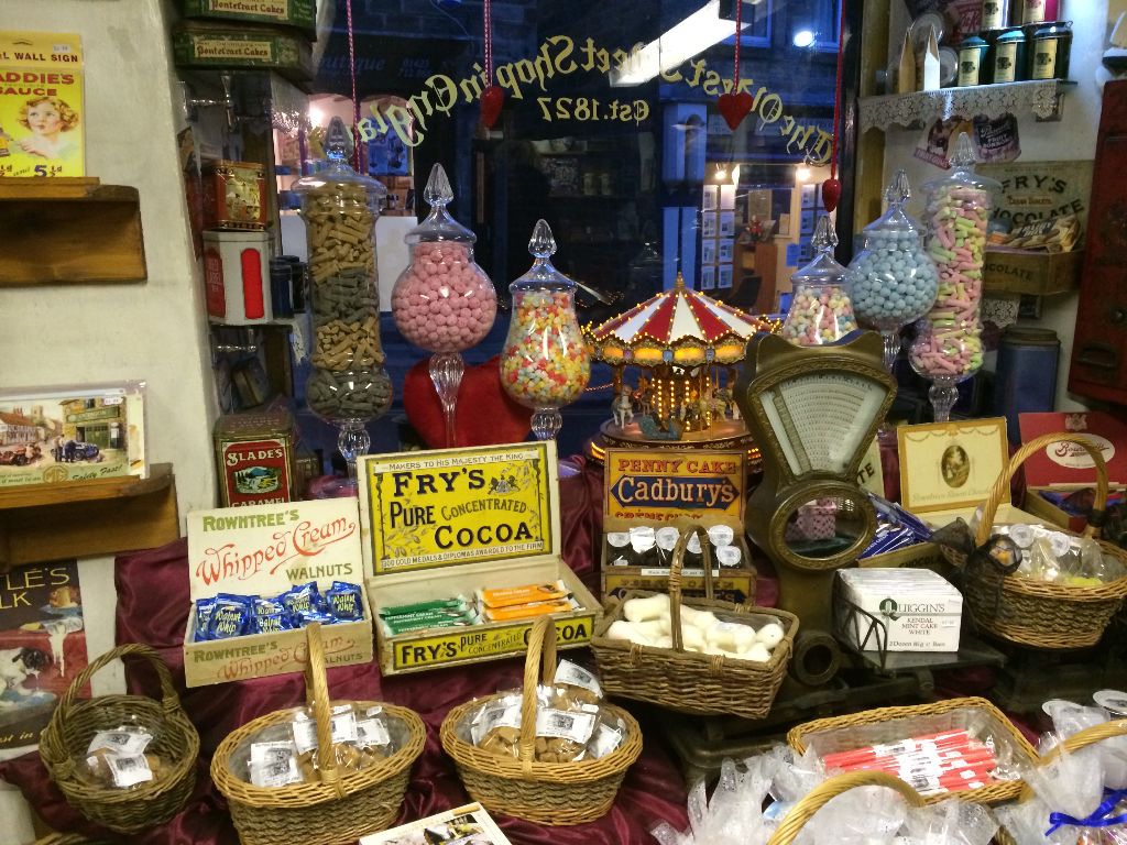 the-oldest-sweet-shop-in-the-world-jo-blogs